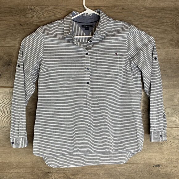 Tommy Hilfiger Gray & White Striped  3/4 Button Up Long Sleeve Button-Up Blouse - Picture 2 of 8